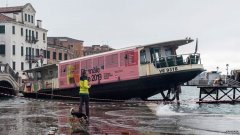 沐鸣平台威尼斯遭遇50年来最严重的洪灾，市长指责气候变化