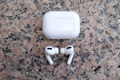 沐鸣开户测速苹果计划今年推出带有可更换部件的超耳式耳机