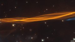 哈勃望远镜在太空深处发现了死恒星，并产生了橙色的冲击波