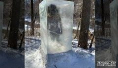 明尼阿波利斯的徒步旅行者被冰冻的穴居人雕塑惊呆了
