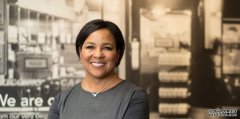 沐鸣登录她一路突破职涯天花板！如何从星巴克营运长升级，成为500大企业独一非裔女性CEO？